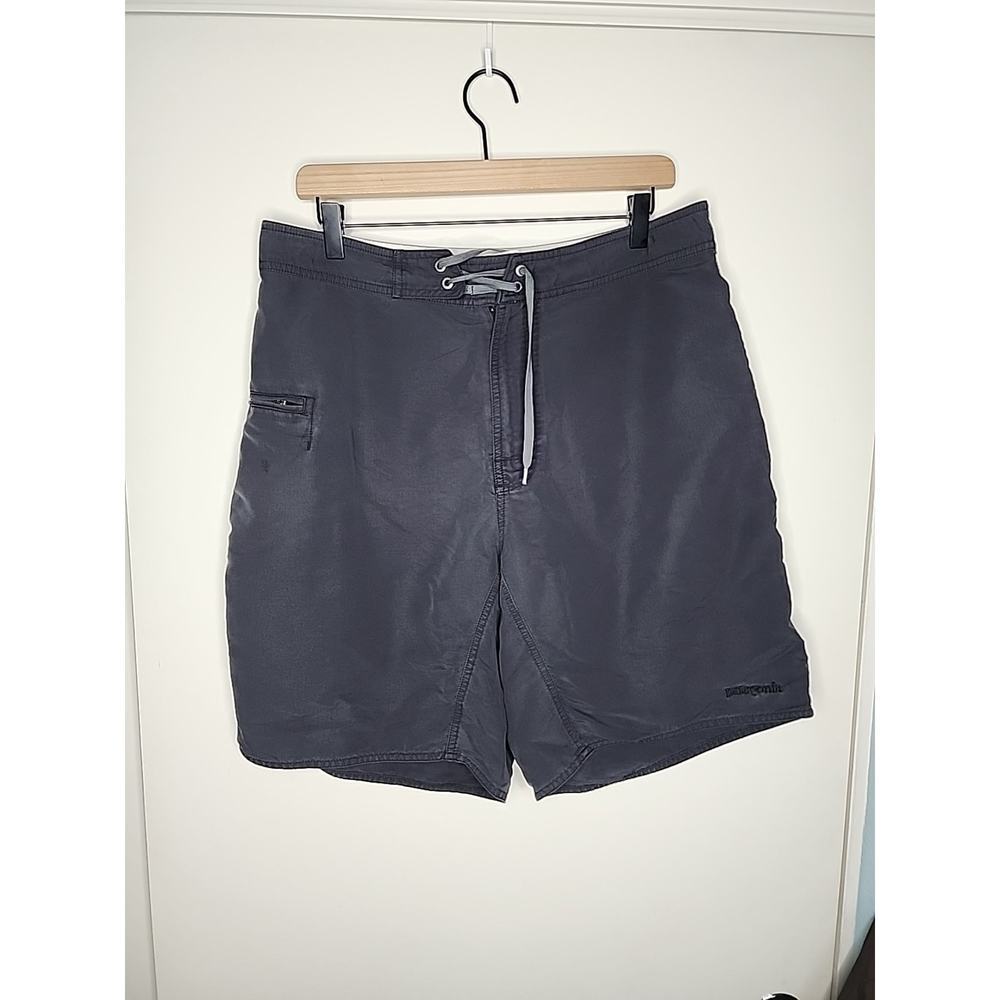Patagonia Mens Shorts Size 34 Black 10" Drawstring Outdoors Logo Hiking Gorpcore